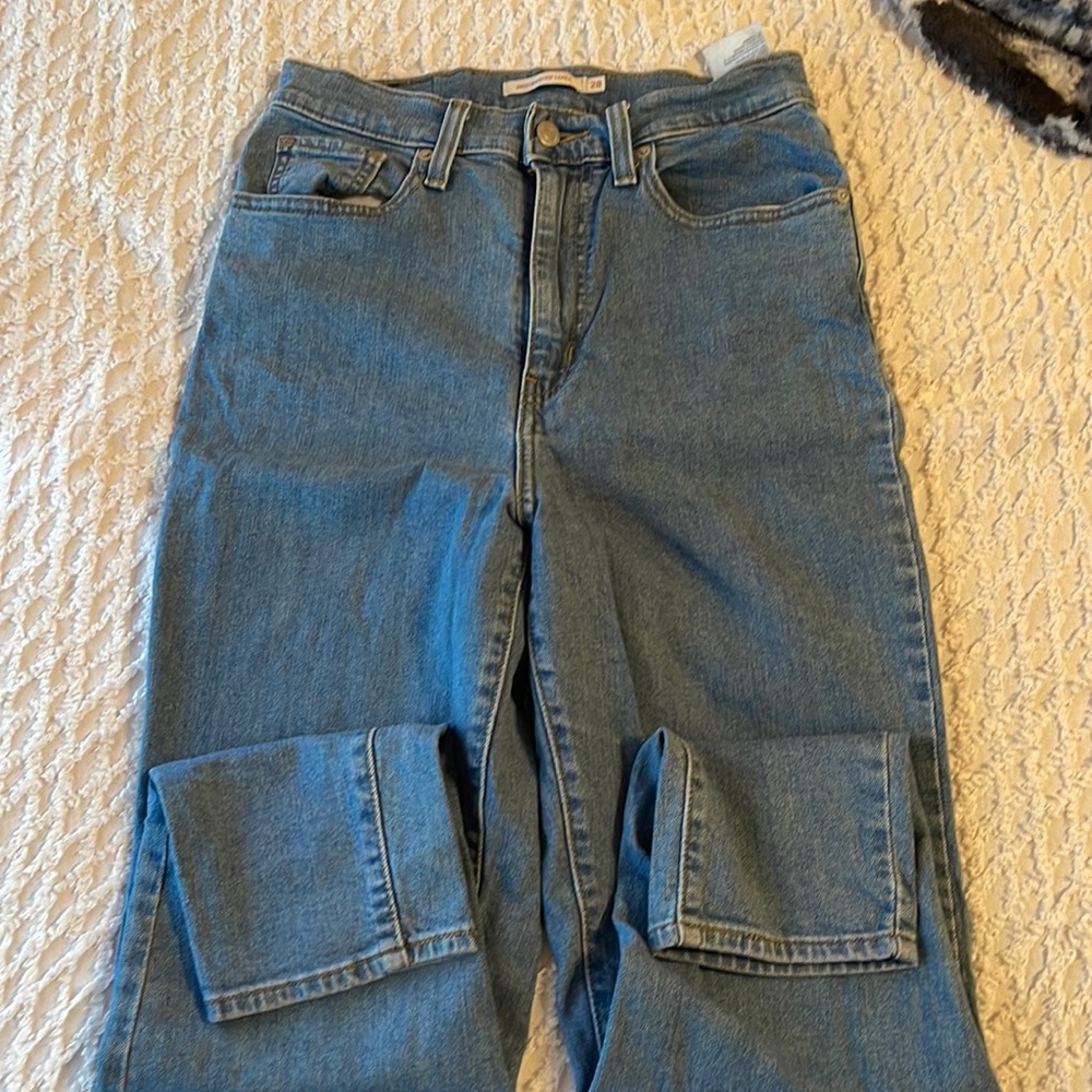 Levi jeans